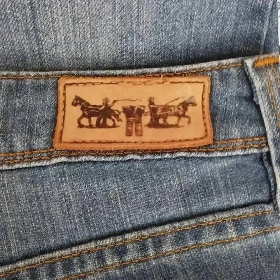 Levi's vintage y2k 627 straight fit - high waist - stretchy - vintage blue – photo 13